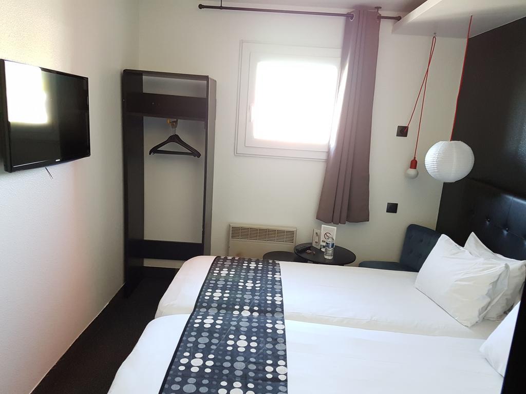 Brit Hotel - Montsoult La Croix Verte Baillet-en-France Экстерьер фото