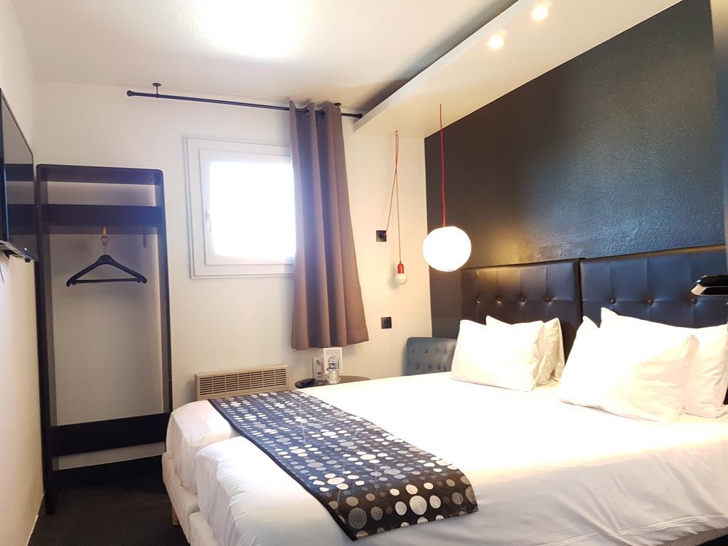 Brit Hotel - Montsoult La Croix Verte Baillet-en-France Экстерьер фото