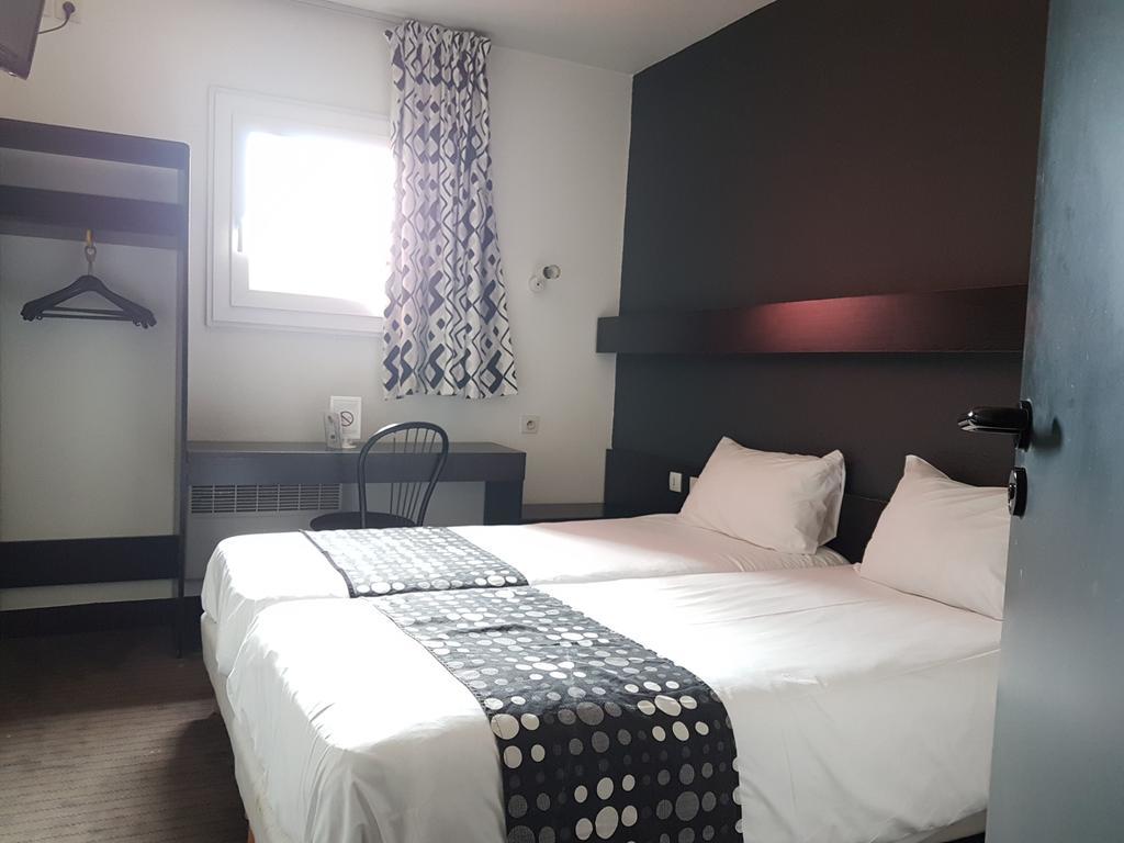 Brit Hotel - Montsoult La Croix Verte Baillet-en-France Экстерьер фото