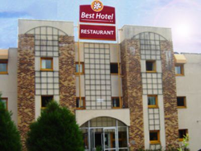 Brit Hotel - Montsoult La Croix Verte Baillet-en-France Экстерьер фото